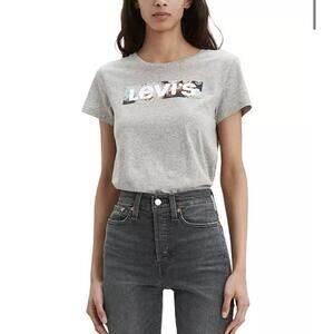 Levis The Perfect Tshirt Grapic Floral Shirt S